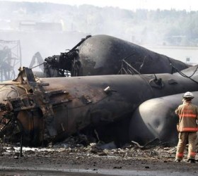 Canada-ekrixi-treno