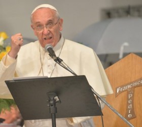 papas-pope-Francis-Frangiskos
