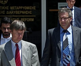 troika-slider
