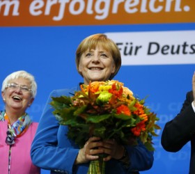 Merkel-Angela-ekloges-louloudia