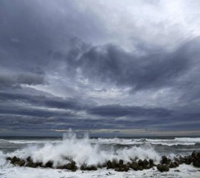 thalassa-kima-tsounami