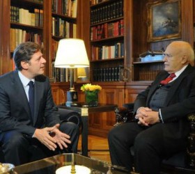 Papoulias-Varvitsiotis