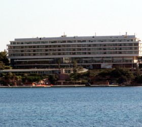 vouliagmeni