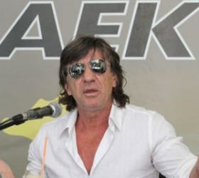 Mauros-Thomas-AEK