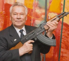 Mikhail_Kalashnikov
