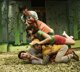 theatro-parastasi-giorti-Nourian