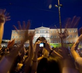 greece-in-crisis-ekthesi-fotografias
