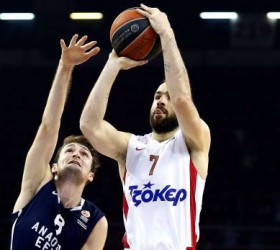 Olympiakos-Efes-Spanoulis