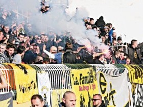 aek-fans-300x211