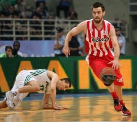 Panathinaikos-Olympiakos-Mantzaris