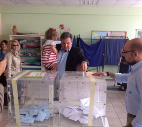 kammenos-ekloges