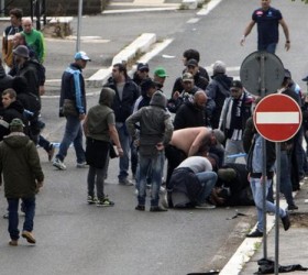 napoli-epeisodia