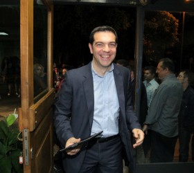 tsipras-xamogela