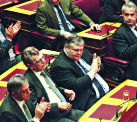 kivernisi-venizelos-voridis