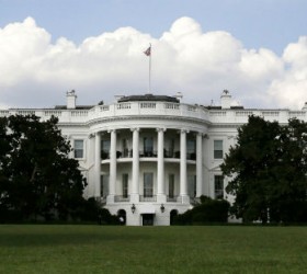 White-House-Leukos-Oikos