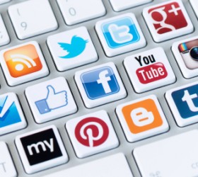 Social media buttons