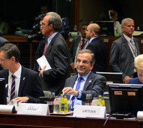 ÂÅËÃÉÏ - ÅÊÔÁÊÔÇ ÓÕÍÏÄÏÓ ÊÏÑÕÖÇÓ ÔÇÓ Å.Å. ÓÔÉÓ ÂÑÕÎÅËËÅÓ (30/8/14) (EUROKINISSI/ÃÏÕËÉÅËÌÏÓ ÁÍÔÙÍÉÏÕ)