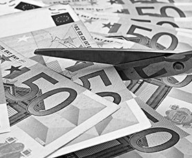 xrimata-euro-psalidi-kourema