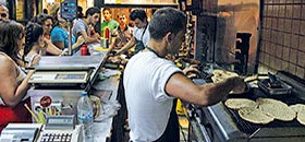 estiatorio-kouzina-souvlaki-thema