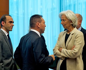 stournaras-lagarde-slider