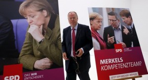 Steinbrueck-Peer-afisa-Merkel