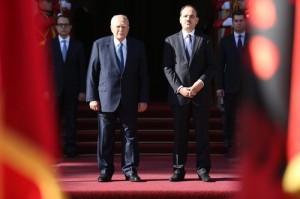 papoulias-tirana
