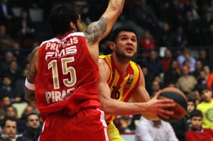 Olympiakos-Barcelona-Printezis-Papanikolaou