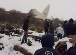 algeria-suntrivi-aerplano-stratiotiko-c130