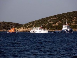 thalassa-Agios-Nikolaos-Kriti-limeniko-ploio