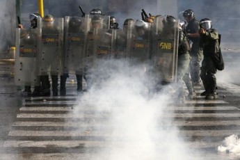 caracas-venezouela-etniki-froura
