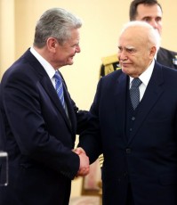 karolos-papoulias-joachim-gauck