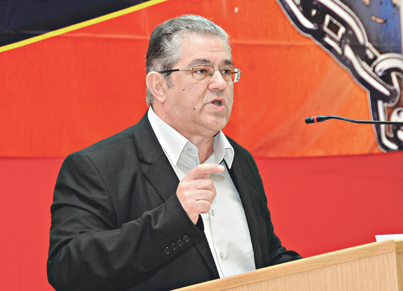 ΔΗΜ. ΚΟΥΤΣΟΥΜΠΑΣ, ΓΡΑΜΜΑΤΕΑΣ ΤΟΥ ΚΚΕ