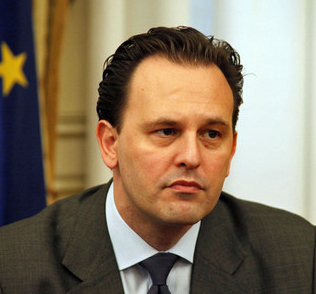 ΔΗΜΗΤΡΗΣ ΔΡΟΥΤΣΑΣ