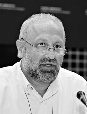 Γιώργος Καραντινάκης