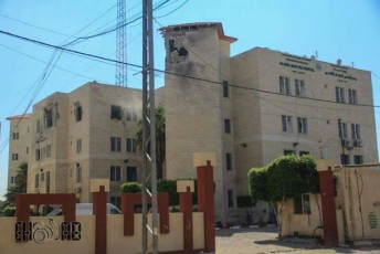 Φωτογραφίες σαν κι αυτή φέρεται να δείχνουν ζημιές στον τελευταίο όροφο του νοσοκομείου