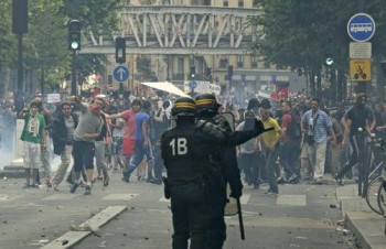 parisi-diadilotes-gia-gaza