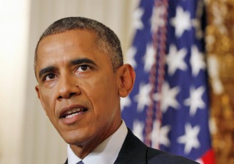 Ο Μπαράκ Ομπάμα ενέκρινε μετά τις τελευταίες εξελίξεις αεροπορικές επιδρομές των ΗΠΑ κατά του Ισλαμικούθ Κράτους 

REUTERS/Larry Downing