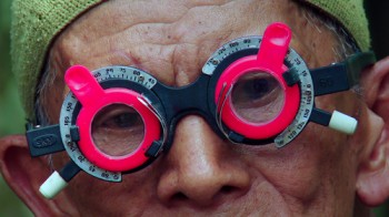 O πρωταγωνιστής του ντοκιμαντέρ "The look of silence"