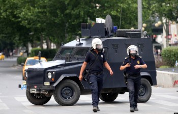 police-police