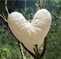 Cocomat heart pillow