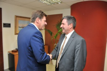varvitsiotis-kaminis
