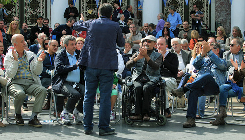 Ευκαιρία να επιτεθεί στο ανταγωνιστικό του ''Ποτάμι'' και τον Σταυρό Θεοδωράκη βρήκε το ΠΑΣΟΚ, μετά τις οριακά ακροδεξιές θέσεις που εκφώνησε ο τελευταίος για τη μετανάστευση ΑΜΕ/ΜΠΕ